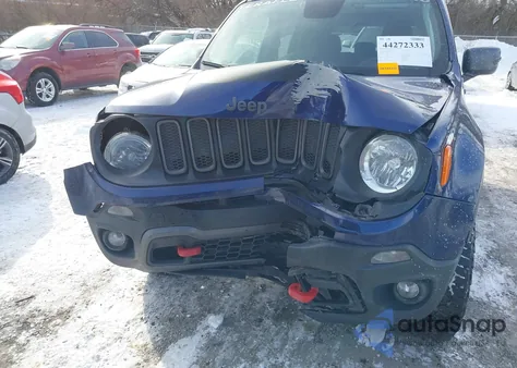 2018 Jeep Renegade Trailhawk 4X4 из США, поврежденный, VIN ZACCJBCB2JPH28255